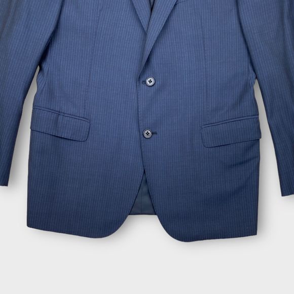 Armani Collezioni Men's M Line Navy Pinstriped Suit 2 Button Wool 2pc - 40R, 32W - Picture 6 of 15